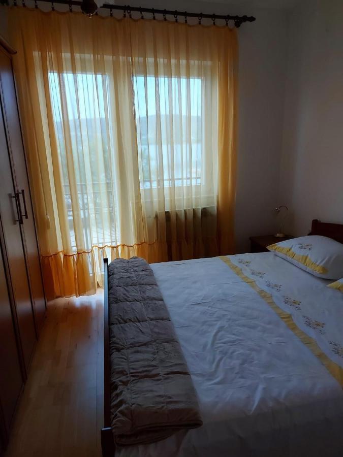 Apartman Luka Jadrtovac Kültér fotó