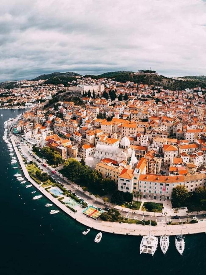 Apartman Luka Jadrtovac Kültér fotó