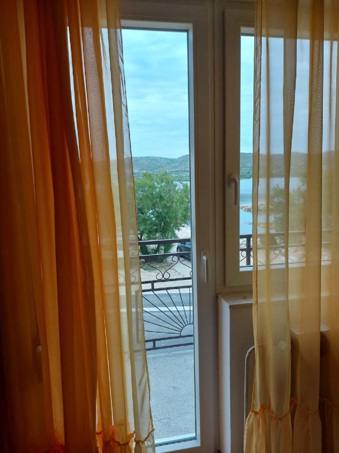 Apartman Luka Jadrtovac Kültér fotó
